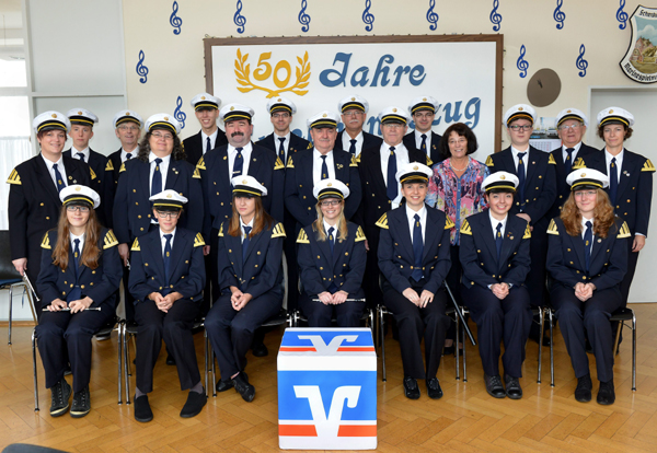 Gruppenfoto Marine-Spielmannszug Schenkenschanz Gruppenfoto Marine-Spielmannszug Schenkenschanz